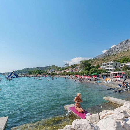Apartments Villa Aquamarine Дуче Екстер'єр фото