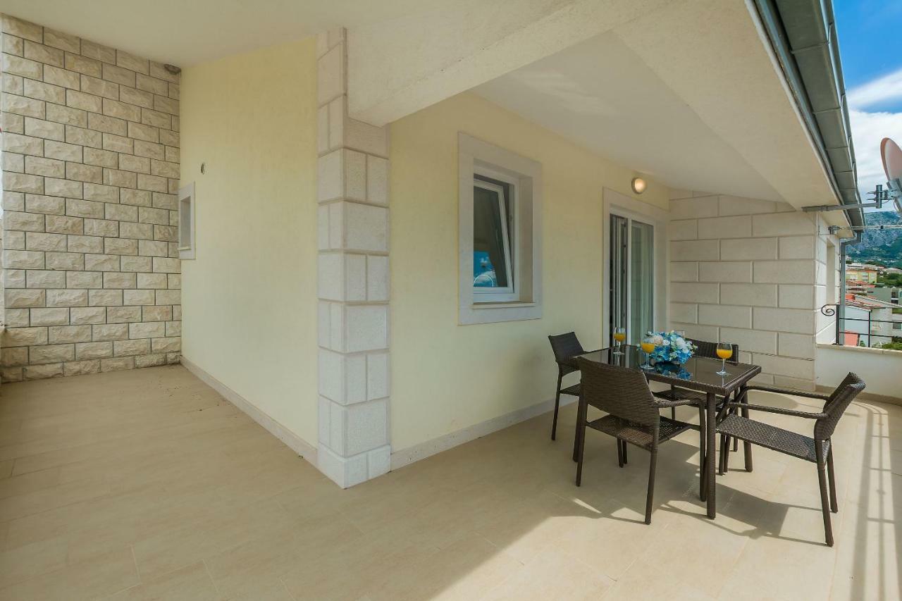 Apartments Villa Aquamarine Дуче Екстер'єр фото