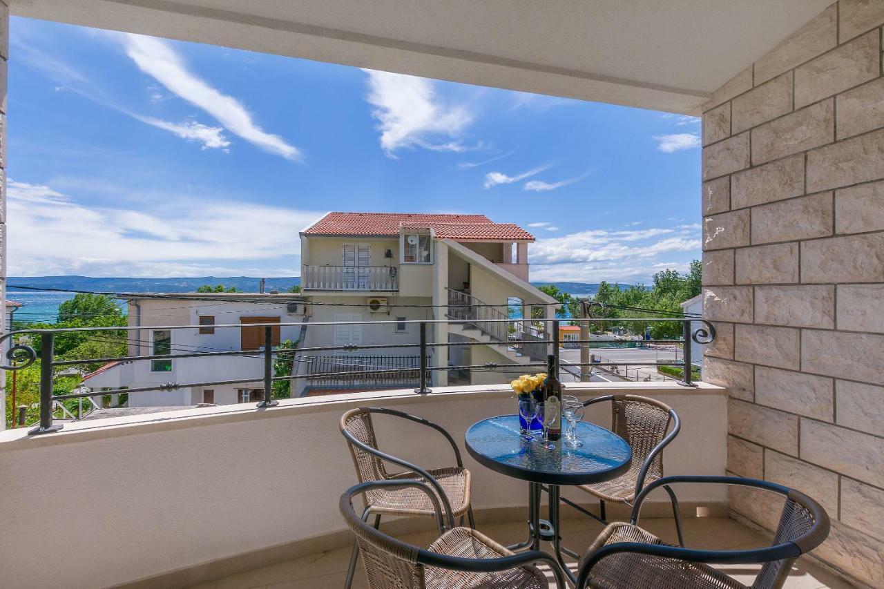 Apartments Villa Aquamarine Дуче Екстер'єр фото